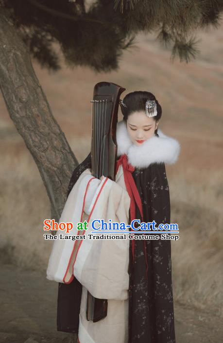 China Ancient Imperial Consort Black Cloak Clothing Han Dynasty Palace Beauty Garment Costume Traditional Hanfu Embroidered Mantle for Women