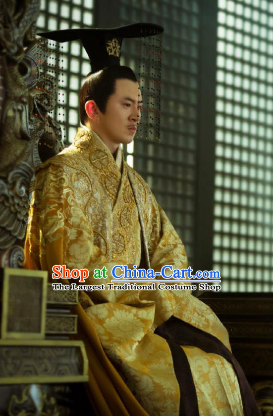 China Southern and Northern Dynasties Emperor Golden Imperial Robe Clothing The Rebel Princess Ancient Majesty Garment Costumes and Headdress Complete Set