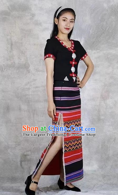 China Ethnic Yunnan Lincang Wa Minority Ethnic Minority Dance Costumes For Various Performances