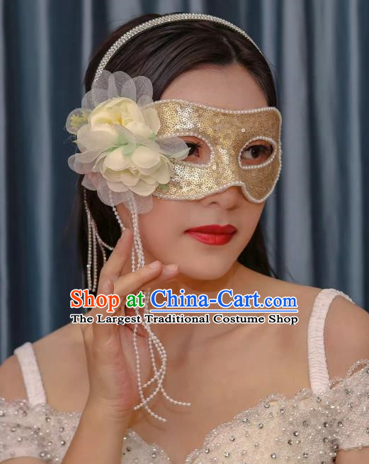 Christmas Red Mask Half Face Show Sexy Wedding Mask Masquerade Party Halloween