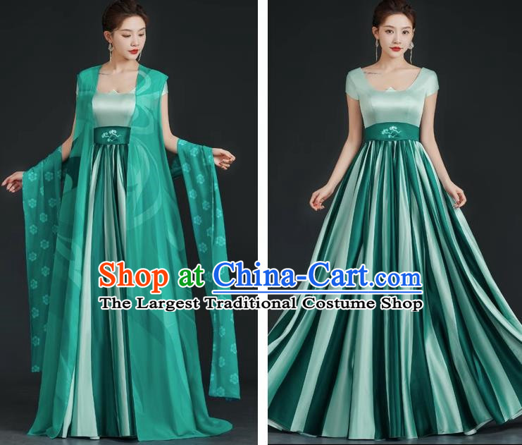 China Style Top Catwalk Evening Dress Trailing Long Model Team Stage Performance Clothing Art Test Dress Green