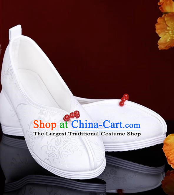 Brocade Plum Orchid Bamboo Silk Jacquard Hanfu Shoes Women Ancient Cloth Shoes