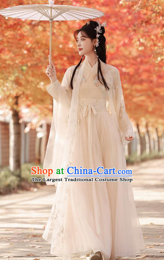 China Ancient Palace Princess Clothing Traditional Champagne Hanfu Dress Jin Dynasty Young Woman Costumes