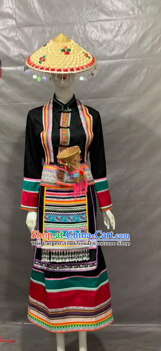 Dai Ethnic Bride Costume Chinese Minority Performance Wear Ethnic Lifestyle Attire