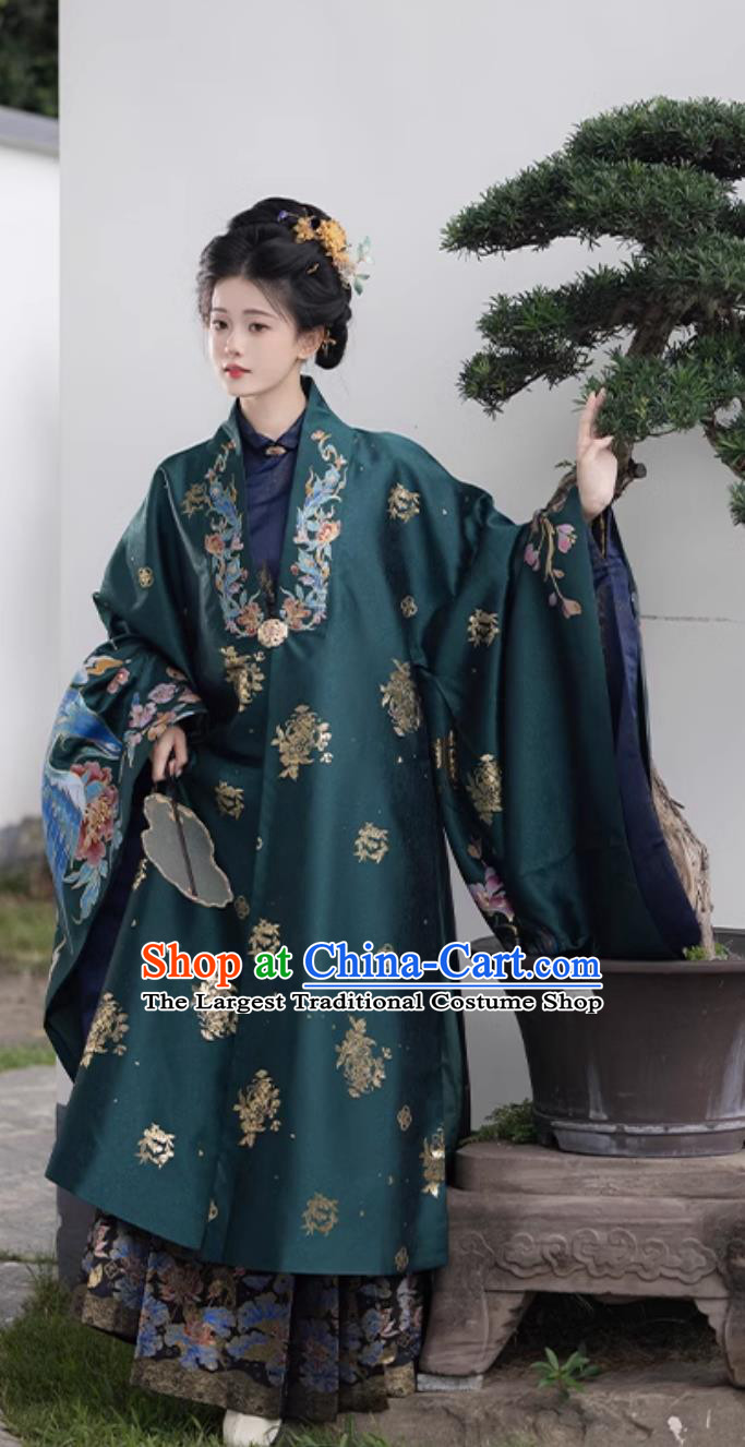 Chinese Hanfu Ming Dynasty Style Pifeng Brocade Cloak Double Layer Gold Weave Jacquard Coat