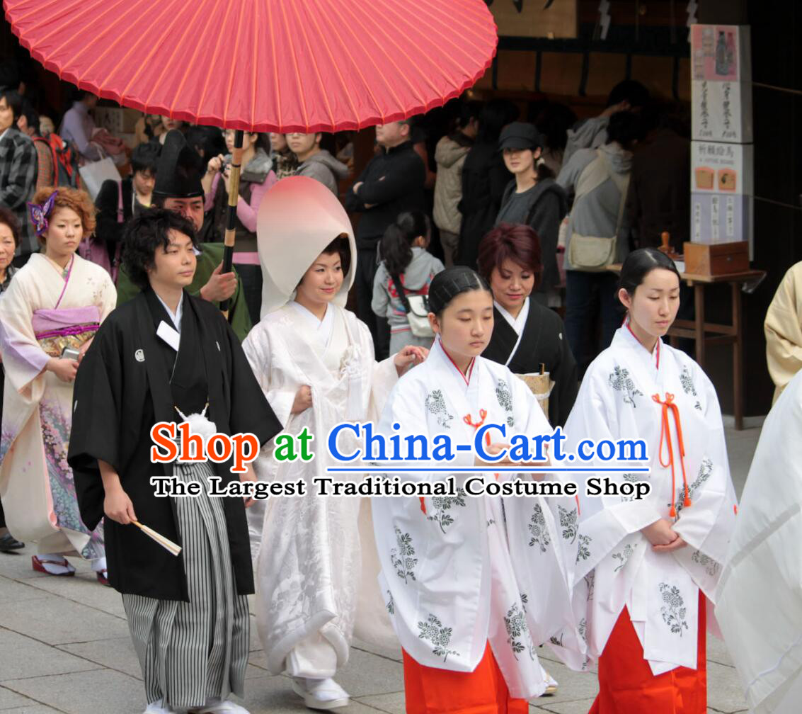 Introduction DVD of Masterpiece Craftsmanship: China-Cart Japanese Kimono and Traditional Tailors
