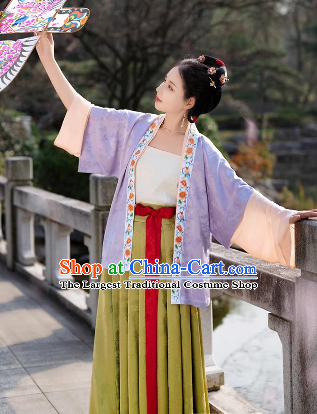 Traditional Chinese Hanfu Song Dynasty Woman Cross Collar Shirt Beizi Chest Wrap and Skirt Complete Set