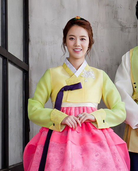 korean style Korean shoes korean tops korean accessories korean food