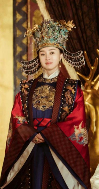 Chinese Ancient Crown Princess Embroidered Dress Drama Empress of the Ming Dynasty Dauphine Replica Costumes and Headpiece for Women