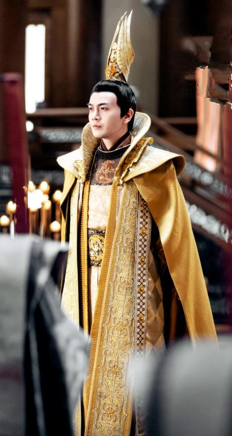 Chinese Ancient Emperor Golden Clothing and Headwear Drama Tang Dynasty Tour Tai Emperor Li Shimin Costumes