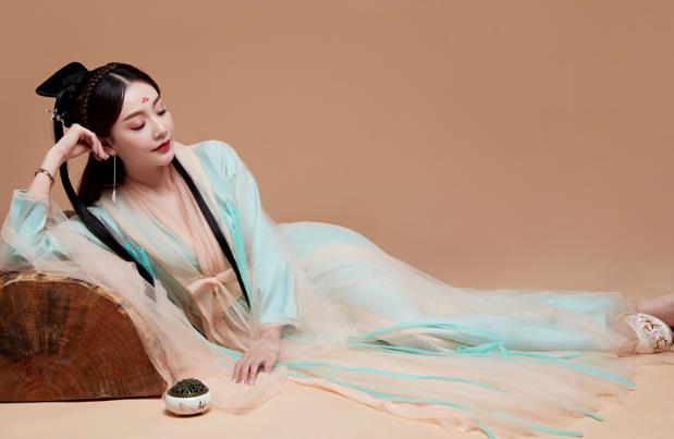 Chinese Ancient Drama Goddess Bai Qian Hanfu Dress Apparels Traditional Ming Dynasty Royal Princess Historical Costumes for Women
