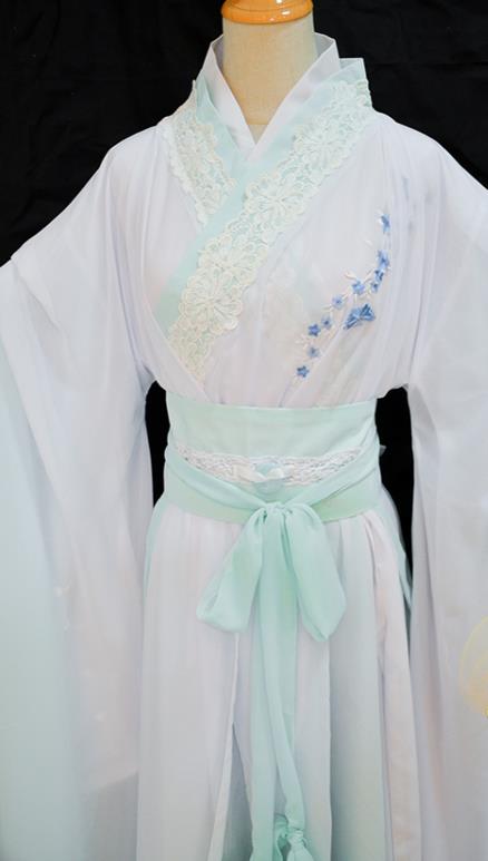China Ancient Goddess White Garments Traditional Jin Dynasty Empress Hanfu Dress Cosplay Swordswoman Bai Qian Clothing
