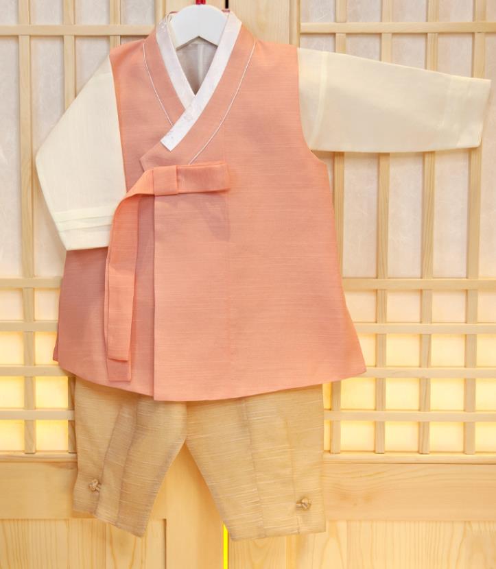 Korean Boys Prince Birthday Fashion Costumes Traditional Hanbok Clothing Korea Children Garment Pink Vest Beige Shirt and Yellow Pants