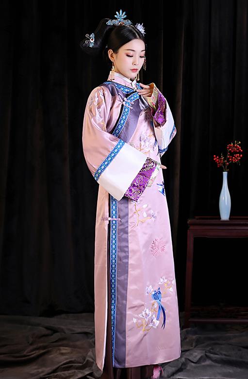 Chinese Qing Dynasty Empress Dresses TV Series Story of Yanxi Palace Court Lady Clothing Ancient Imperial Consort Garment Costume